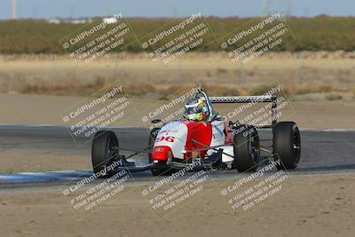 media/Oct-29-2022-CalClub SCCA (Sat) [[e05833b2e9]]/Race Group 2/Race (Outside Grapevine)/